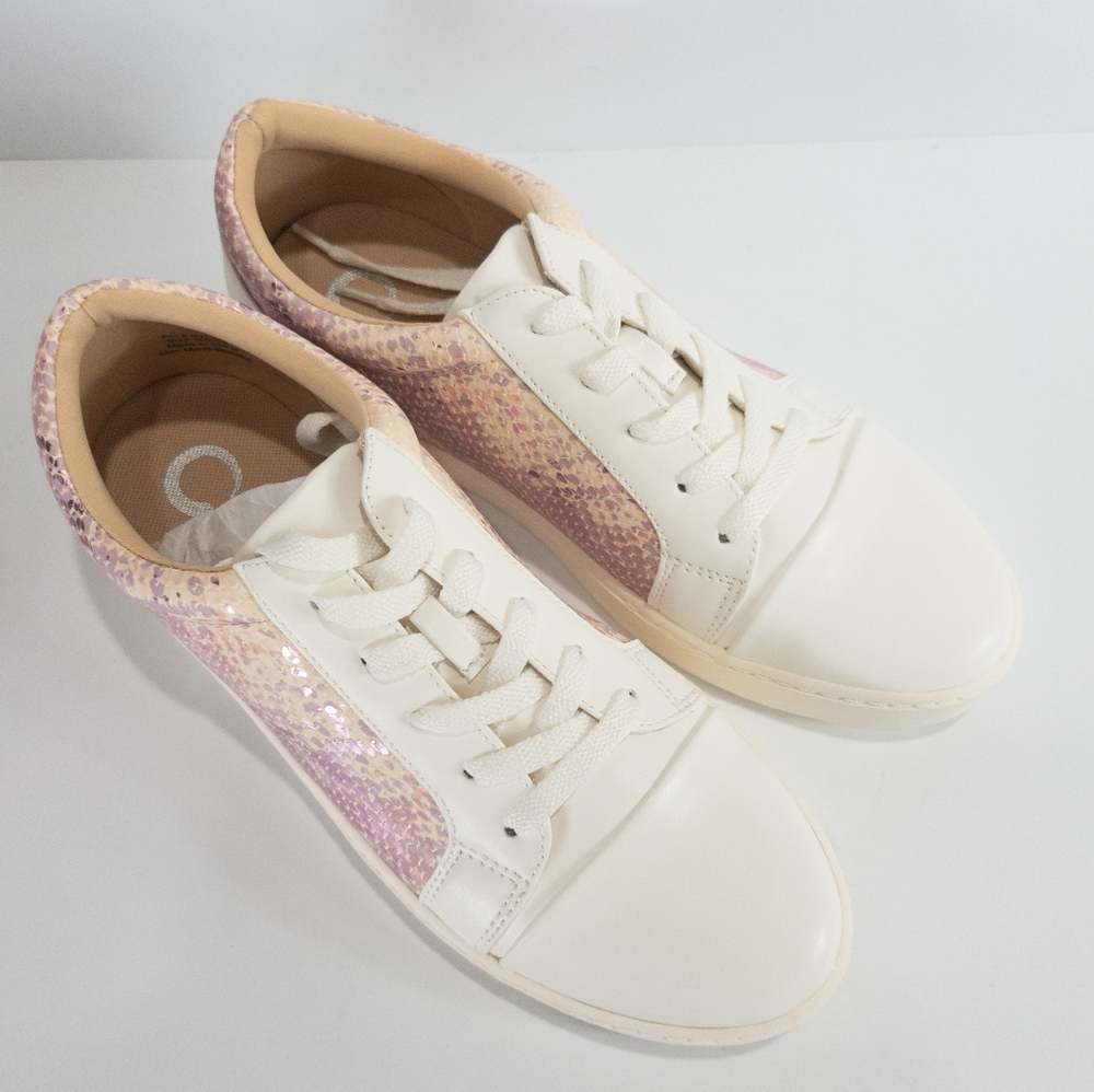 Journee Collection Lynz WIDE Sneakers Pink -9.5W - Picture 7 of 9